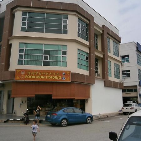F.M Guesthouse Kampong Darat Tanah Puteh Екстериор снимка